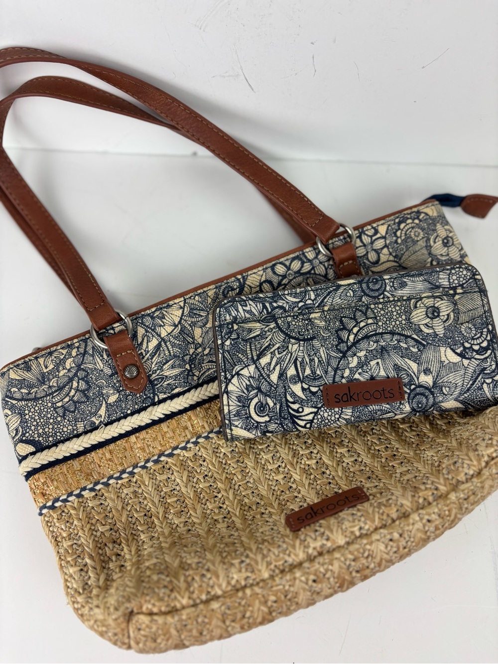 Sakroots Navy Ink Design Straw Handbag/w Matching wallet